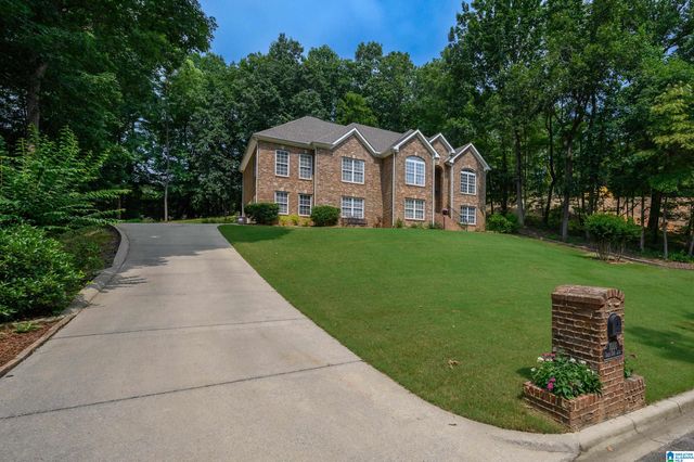 7000 SHADY OAKS LANE, Trussville, AL 35173