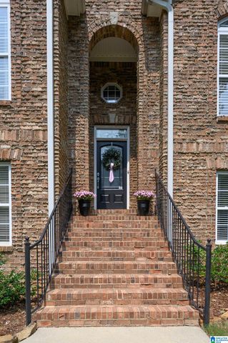 7000 SHADY OAKS LANE, Trussville, AL 35173
