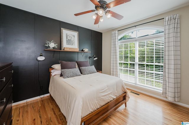 7000 SHADY OAKS LANE, Trussville, AL 35173