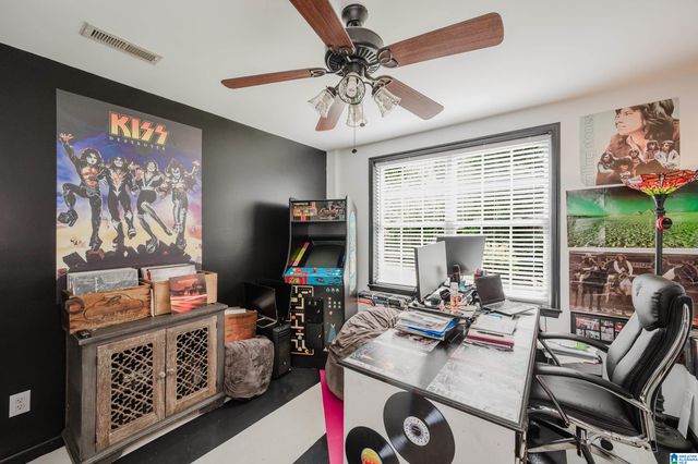 7000 SHADY OAKS LANE, Trussville, AL 35173