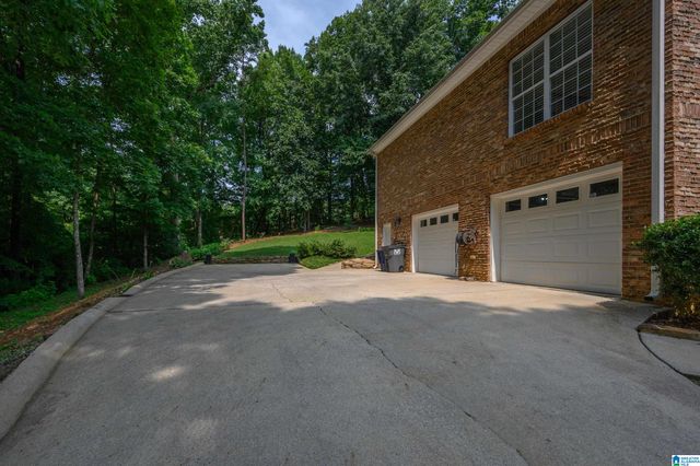 7000 SHADY OAKS LANE, Trussville, AL 35173