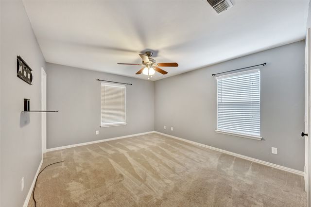 408 N Walnut Street, Roanoke, TX 76262