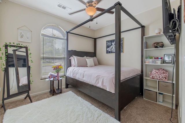 6428 W Oriole Avenue, Visalia, CA 93291