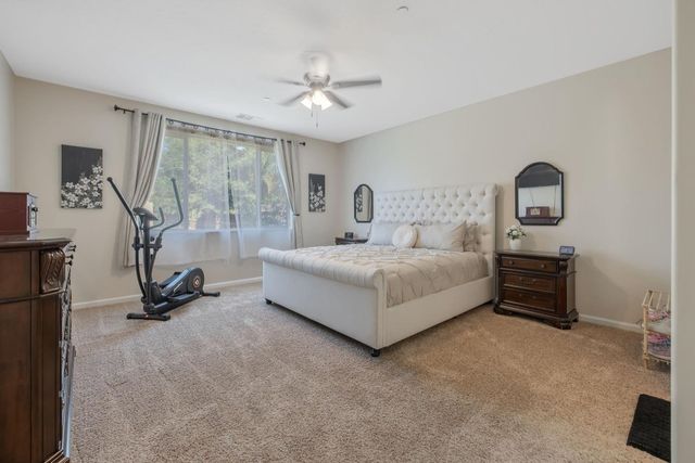 6428 W Oriole Avenue, Visalia, CA 93291