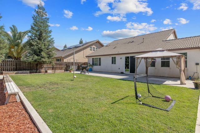 6428 W Oriole Avenue, Visalia, CA 93291