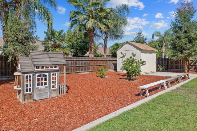 6428 W Oriole Avenue, Visalia, CA 93291