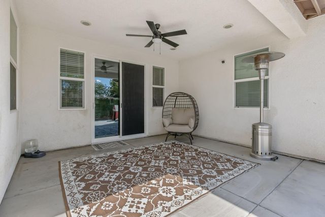 6428 W Oriole Avenue, Visalia, CA 93291