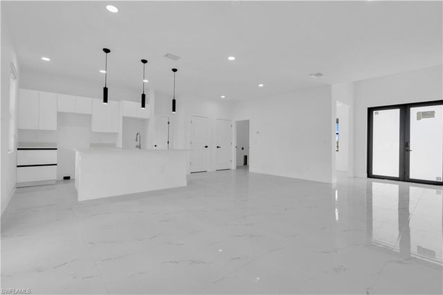 2509 50th ST W, Lehigh Acres, FL 33971