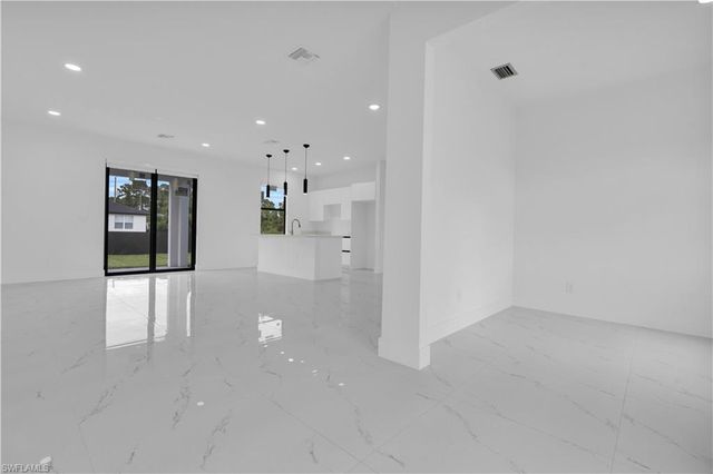 2509 50th ST W, Lehigh Acres, FL 33971