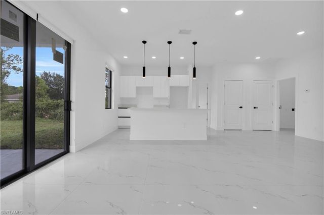 2509 50th ST W, Lehigh Acres, FL 33971