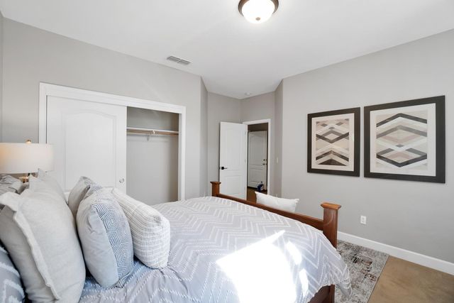 7068 Hearst Dr, El Dorado Hills, CA 95762