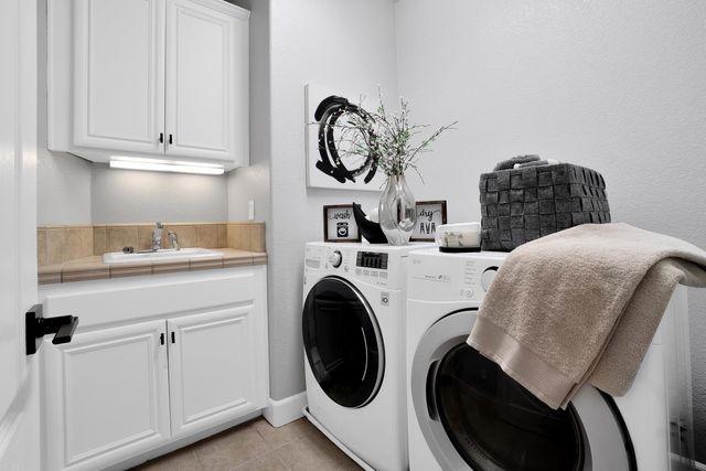 7068 Hearst Dr, El Dorado Hills, CA 95762