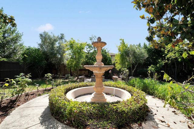 7068 Hearst Dr, El Dorado Hills, CA 95762