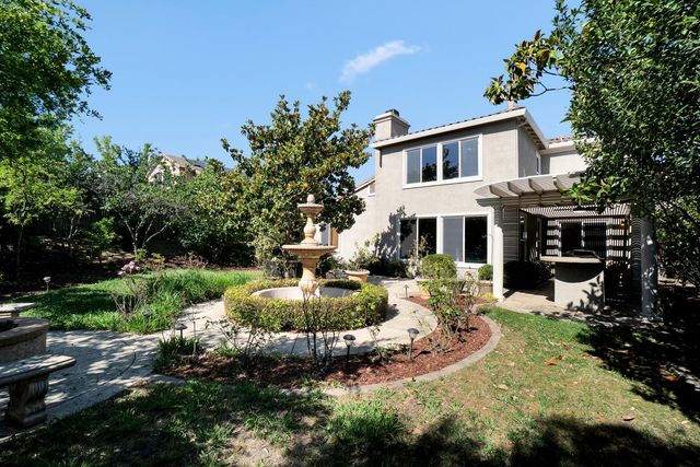 7068 Hearst Dr, El Dorado Hills, CA 95762