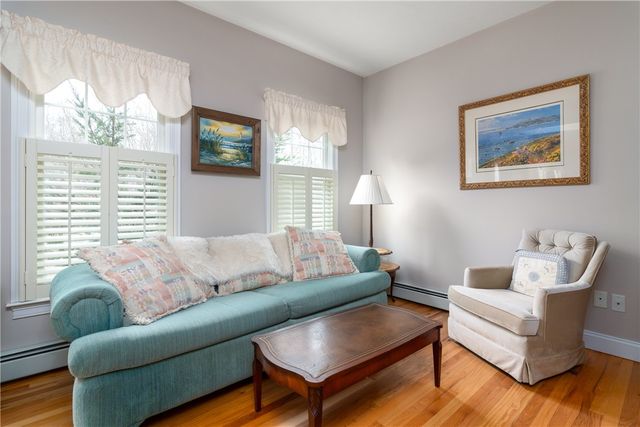5 Hazelton Lane, South Kingstown, RI 02892