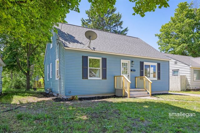 885 Oak Avenue, Muskegon, MI 49442