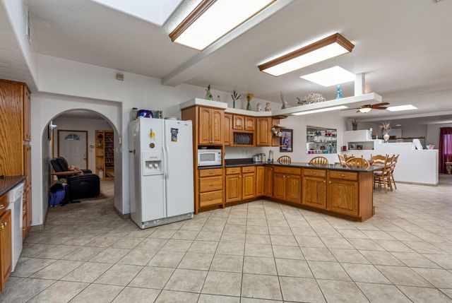 3821 Commercial Street NE, Albuquerque, NM 87107