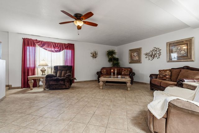 3821 Commercial Street NE, Albuquerque, NM 87107