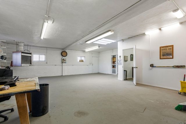 3821 Commercial Street NE, Albuquerque, NM 87107