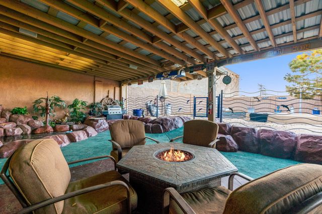 3821 Commercial Street NE, Albuquerque, NM 87107