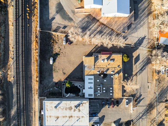 3821 Commercial Street NE, Albuquerque, NM 87107