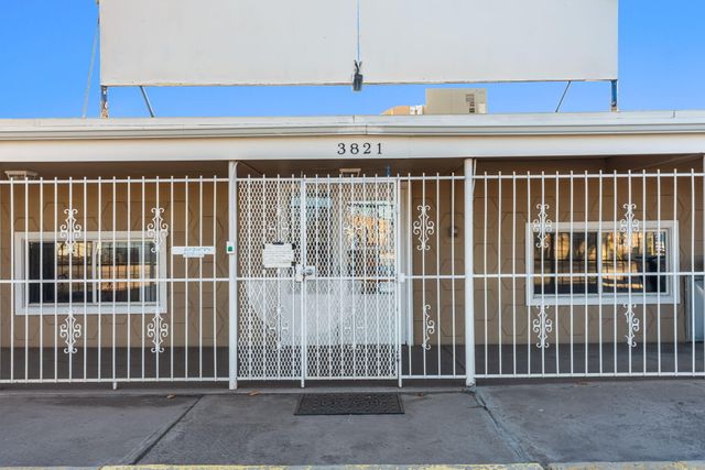 3821 Commercial Street NE, Albuquerque, NM 87107
