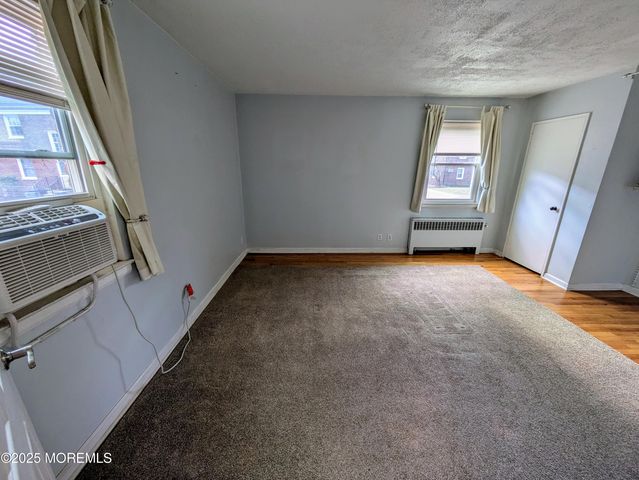 142 South Street 9A, Red Bank, NJ 07701