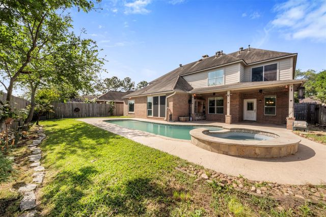 3004 Autumn Creek Drive, Friendswood, TX 77546