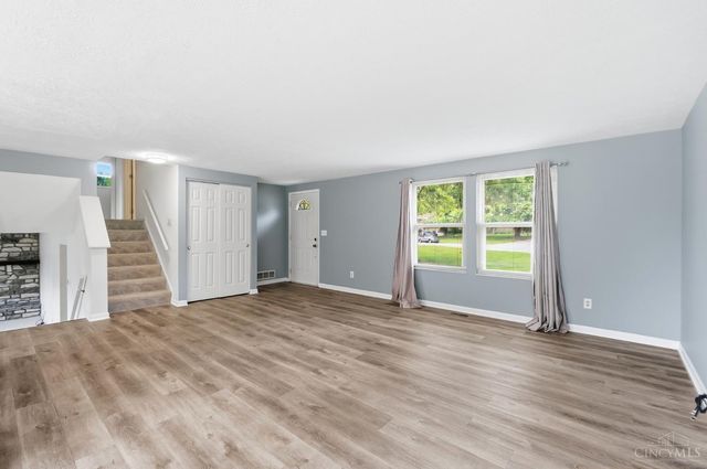 7660 Topridge Drive, West Chester, OH 45069