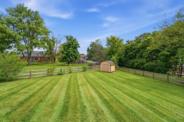 7660 Topridge Drive, West Chester, OH 45069