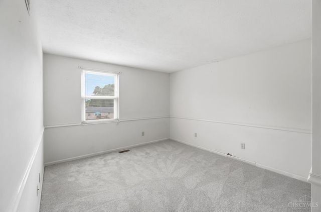 7660 Topridge Drive, West Chester, OH 45069