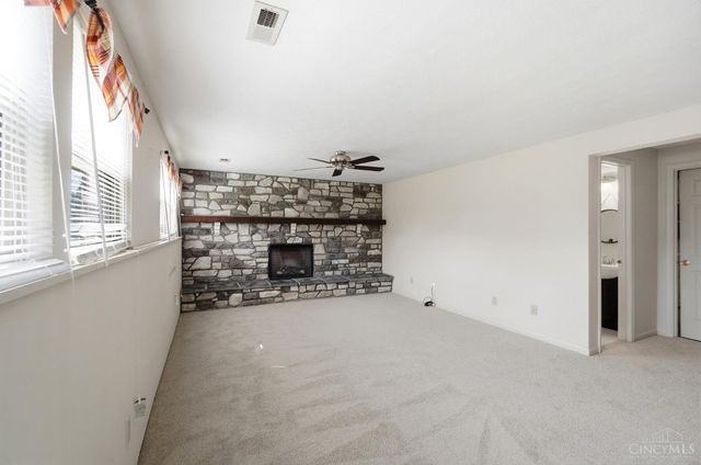 7660 Topridge Drive, West Chester, OH 45069