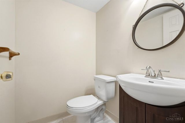 7660 Topridge Drive, West Chester, OH 45069