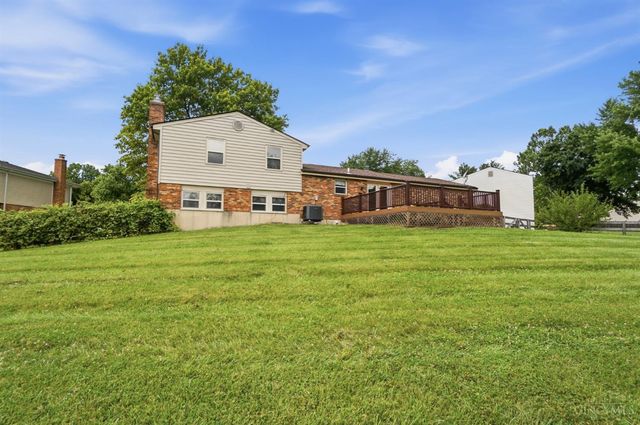7660 Topridge Drive, West Chester, OH 45069