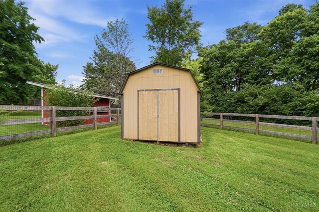 7660 Topridge Drive, West Chester, OH 45069