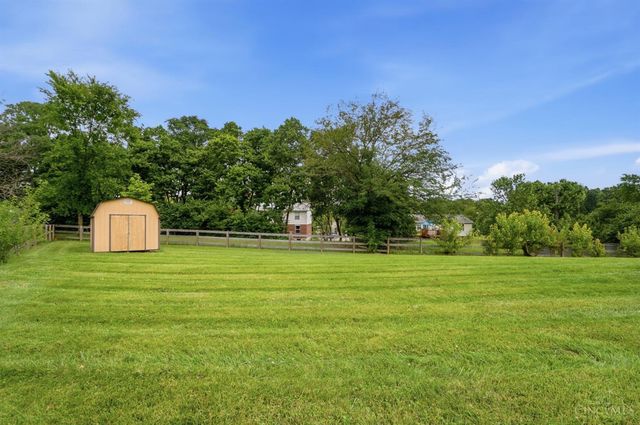 7660 Topridge Drive, West Chester, OH 45069