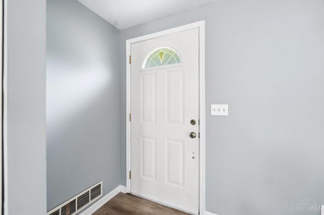 7660 Topridge Drive, West Chester, OH 45069