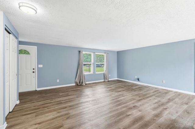 7660 Topridge Drive, West Chester, OH 45069