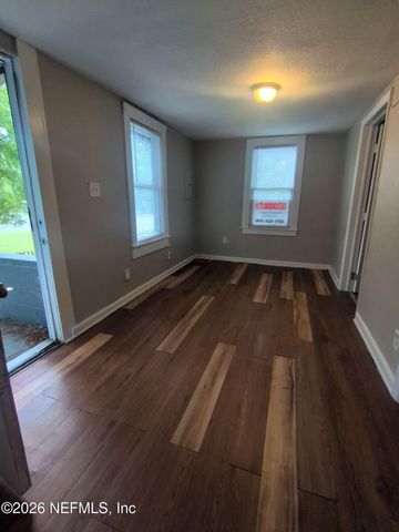 1551 W 33RD Street 2, Jacksonville, FL 32209