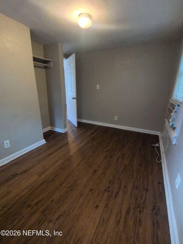 1551 W 33RD Street 2, Jacksonville, FL 32209