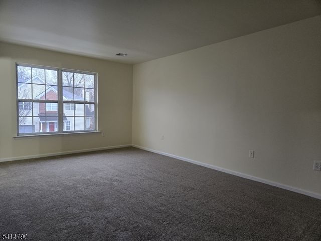 206 Pinelli Dr, Piscataway Twp., NJ 08854