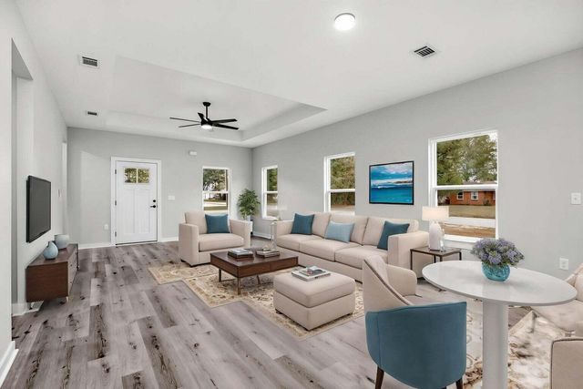 3154 Auburn Road, Crestview, FL 32539