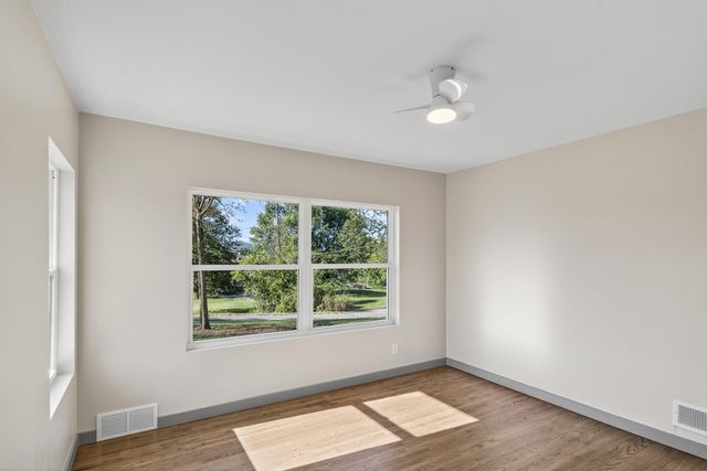 74 Summit, Burnside, KY 42519