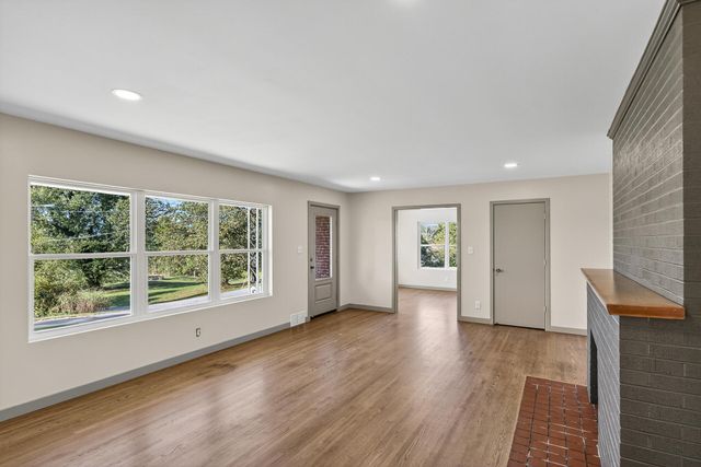 74 Summit, Burnside, KY 42519