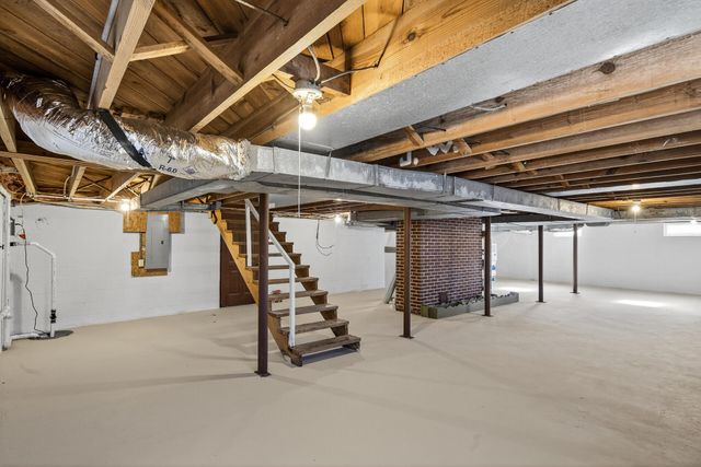 74 Summit, Burnside, KY 42519