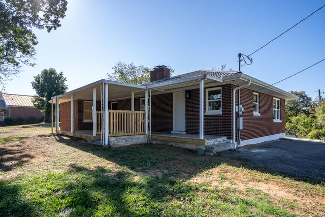 74 Summit, Burnside, KY 42519