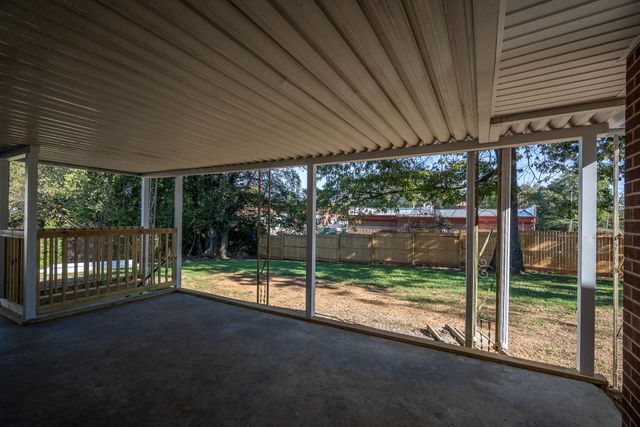 74 Summit, Burnside, KY 42519