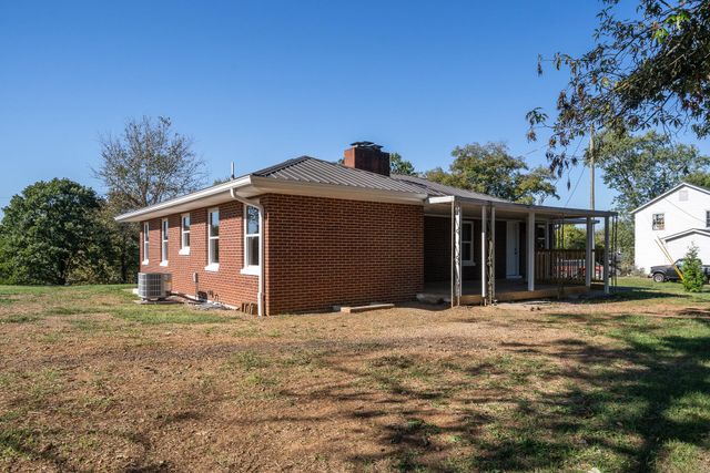 74 Summit, Burnside, KY 42519