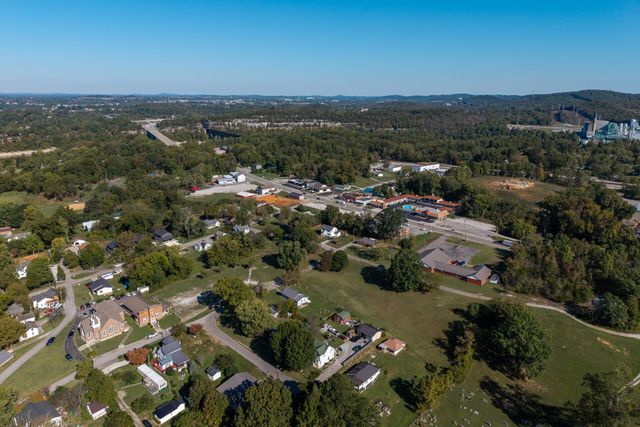 74 Summit, Burnside, KY 42519