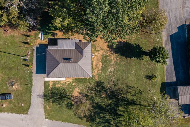 74 Summit, Burnside, KY 42519